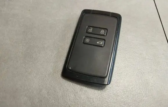 Renault Scenic IV - Grand scenic IV Ignition key/card 