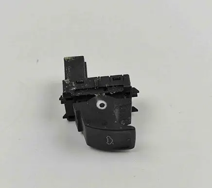 Volkswagen PASSAT B8 Tailgate/boot open switch button 3G0959831