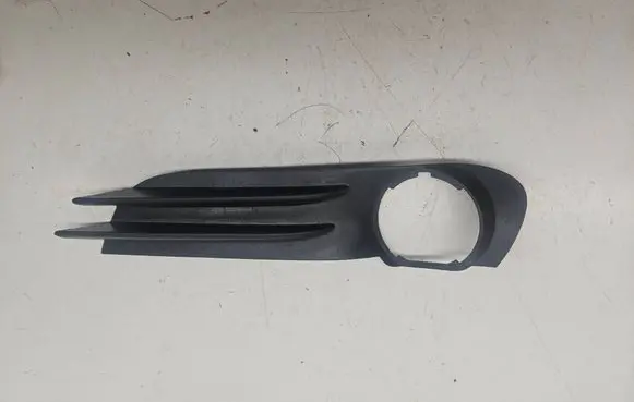 Chrysler Pacifica Front fog light trim/grill 1RTC1250MAA