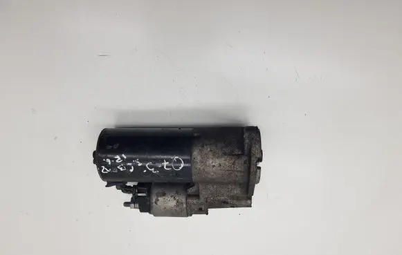 Audi Q7 4L Starter motor 012911023F