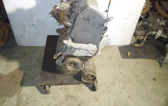 Volkswagen Transporter - Caravelle T5 Engine