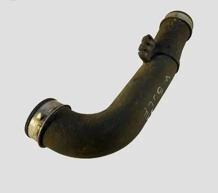 Volkswagen Golf V Intercooler hose/pipe