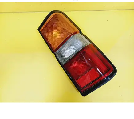 Nissan Pathfinder WD21 Rear/tail lights