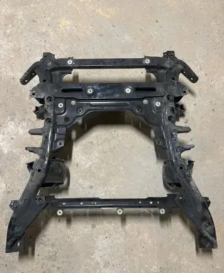Land Rover Discovery 5 Front subframe 92000251410304