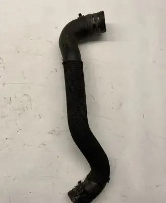 Volkswagen Tiguan Engine coolant pipe/hose 03L122157
