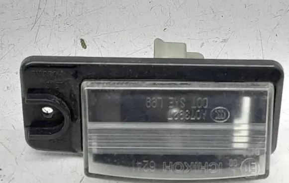 Infiniti QX70 S51 Number plate light A073927