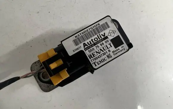 Renault Scenic I Airbag deployment crash/impact sensor 550759800 7700437301b