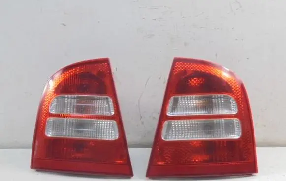 Skoda Octavia Mk1 (1U) Rear/tail lights 1U6945095