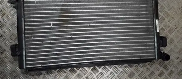Volkswagen Golf V Coolant radiator 1K0121251BQ