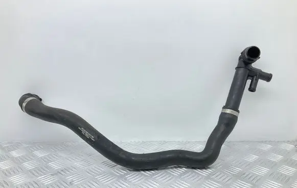 Volkswagen PASSAT B8 Engine coolant pipe/hose 5Q0122051BK 5Q0121619D 5Q0122291AT