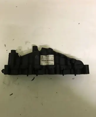 Volkswagen Phaeton Intake manifold Z059129712BQ 1101985S01 00750406