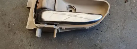 Subaru Tribeca Front door interior handle
