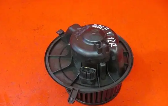 Volkswagen Golf VI Heater fan/blower 1K1819015C