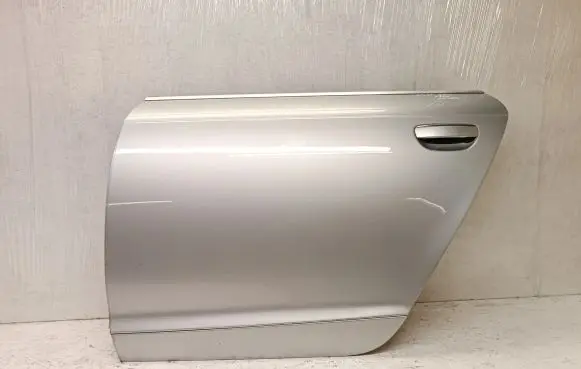 Audi A6 S6 C6 4F Rear door
