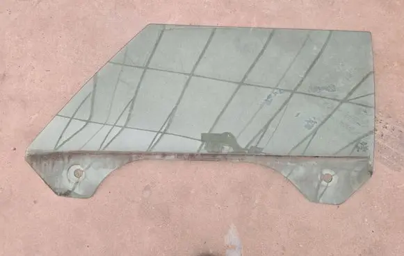 Mini One - Cooper Cabrio R52 Front door window/glass (coupe) 