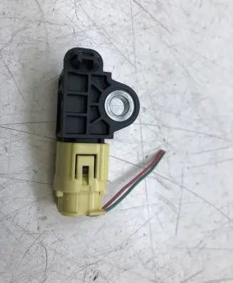 Nissan X-Trail T32 Airbag deployment crash/impact sensor 988303RA0A