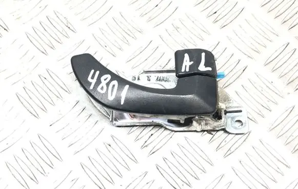 KIA Sorento Rear door interior handle
