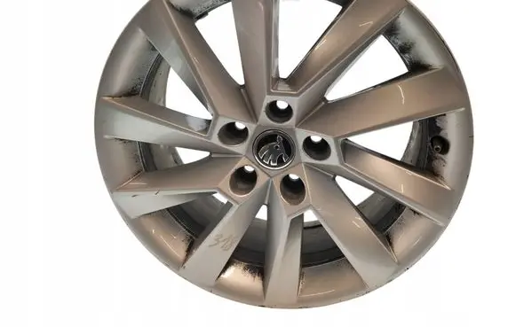 Skoda Superb B8 (3V) R17 alloy rim