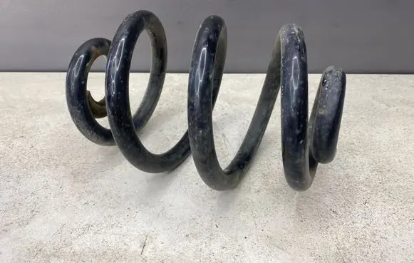 BMW 3 E46 Rear coil spring Ch221505