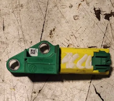 Audi A6 S6 C6 4F Airbag deployment crash/impact sensor 1K0909606 5WK43273
