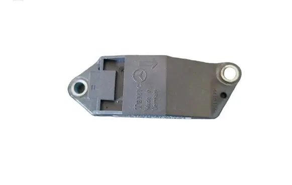 Mercedes-Benz E W211 Airbag deployment crash/impact sensor A0018209326