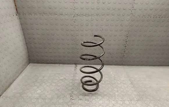 BMW 7 E65 E66 Front coil spring