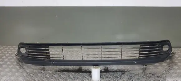 Toyota Yaris Cross Front bumper lip 118288A0