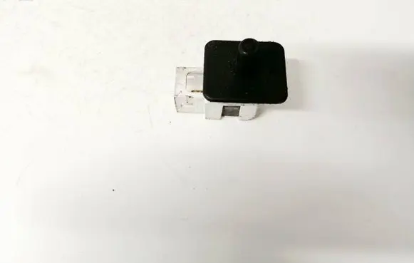 Mercedes-Benz E W211 Front door sensor 2028209410 30011501