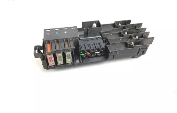 Mercedes-Benz R W251 Fuse box set 2115452601