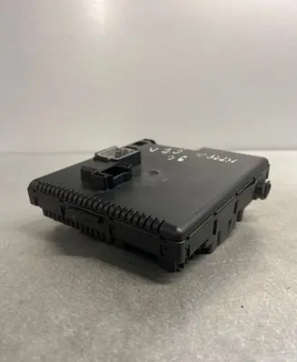 Volvo V70 Fuse box set 12217799