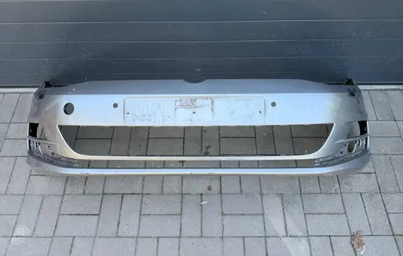 Volkswagen Golf VII Front bumper 5G0807221