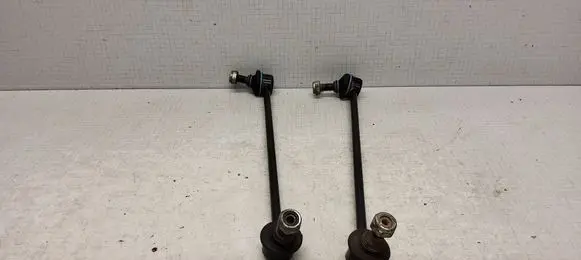 Volkswagen Golf V Front anti-roll bar/stabilizer link MS0194