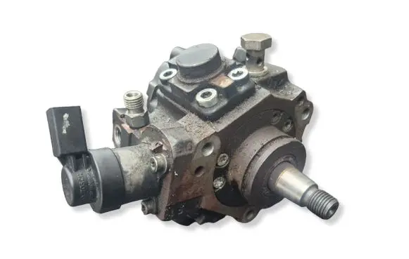 Audi A8 S8 D3 4E Fuel injection high pressure pump 059130755S 0445010171