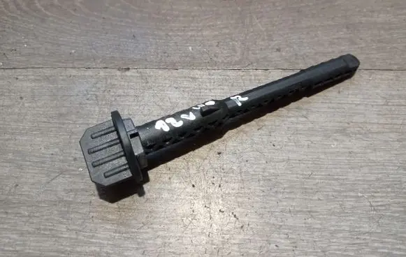 Headlight/headlamp mounting bracket