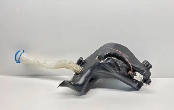 Windshield washer fluid reservoir/tank