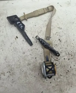 Infiniti EX Front seatbelt C9526HL10