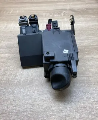 Mercedes-Benz E W210 Light switch 2105452004