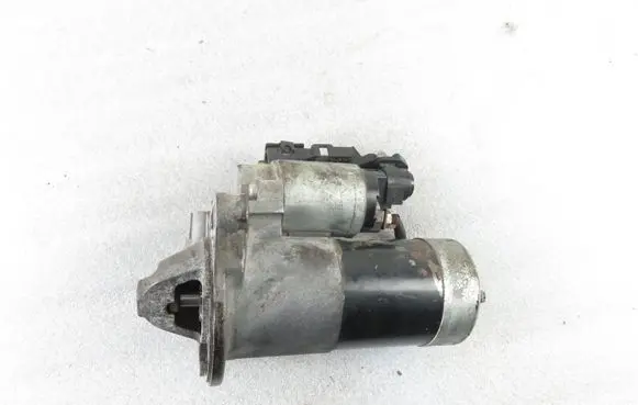 Mazda CX-7 Starter motor M001T30971