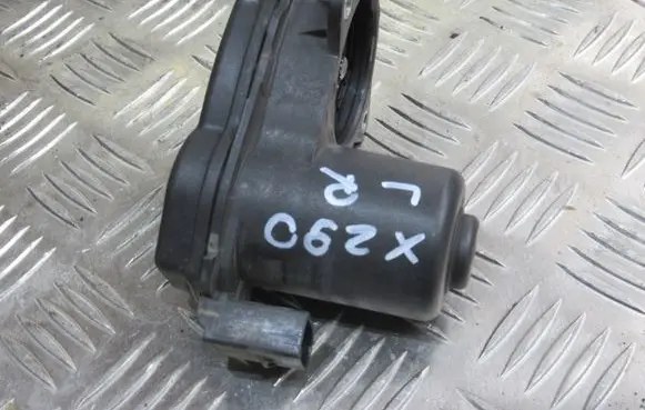 Mercedes-Benz C W205 Front Brake Caliper Pad/Carrier