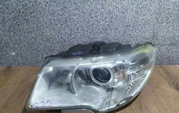 Skoda Superb B6 (3T) Headlight/headlamp