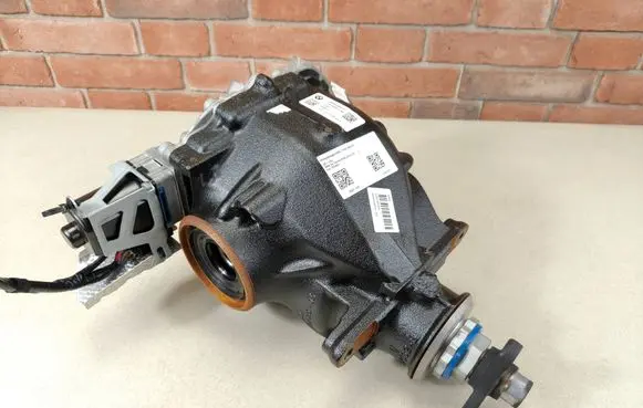 BMW 3 G20 G21 Rear differential 8686989 8686990