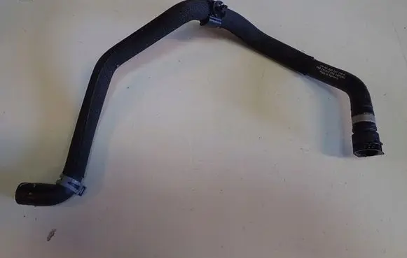 Volkswagen PASSAT B8 Engine coolant pipe/hose 3Q0121108A