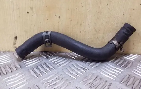 Toyota Auris E180 Engine coolant pipe/hose