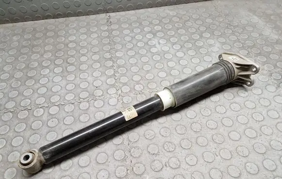 BMW 2 Active Tourer U06 Rear shock absorber/damper 6896347 7568963 U06H111H