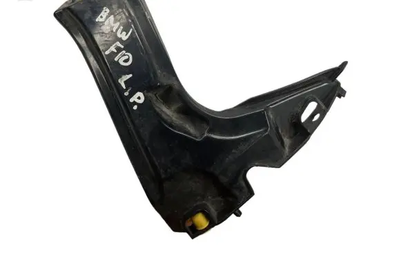 BMW 5 F10 F11 Front splash guards bracket 51117207932 7207932
