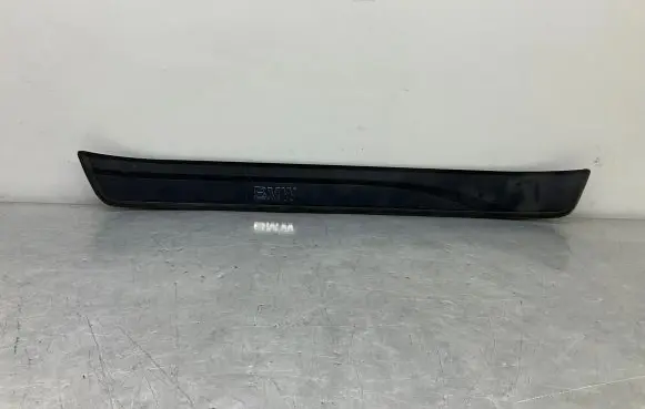 BMW 3 E90 E91 Side skirt front trim 70060279