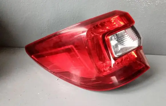 Subaru Outback (BS) Rear/tail lights 22060228