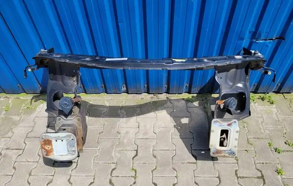 Chevrolet Captiva Radiator support slam panel