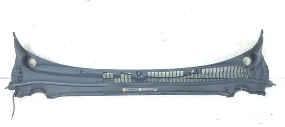 Ford Fusion II Wiper trim DS73F02216AE DS73F02216