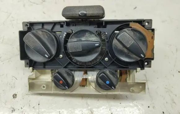 Volkswagen Transporter - Caravelle T4 Interior fan control switch 7D1819045A 901510750001 15196FP